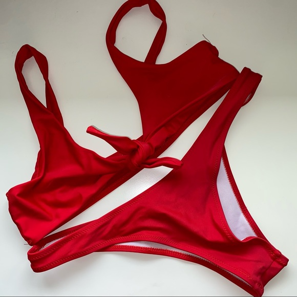 ❤️ 3 for 35 ❤️ Red Cheeky Tie Front Bikini ❤️ - Picture 2 of 6